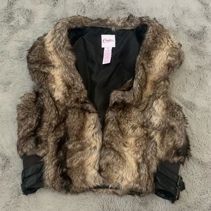 Candies fur vest